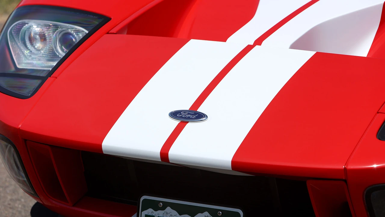 2005 Ford GT 1st Gen - Image 25 of 31