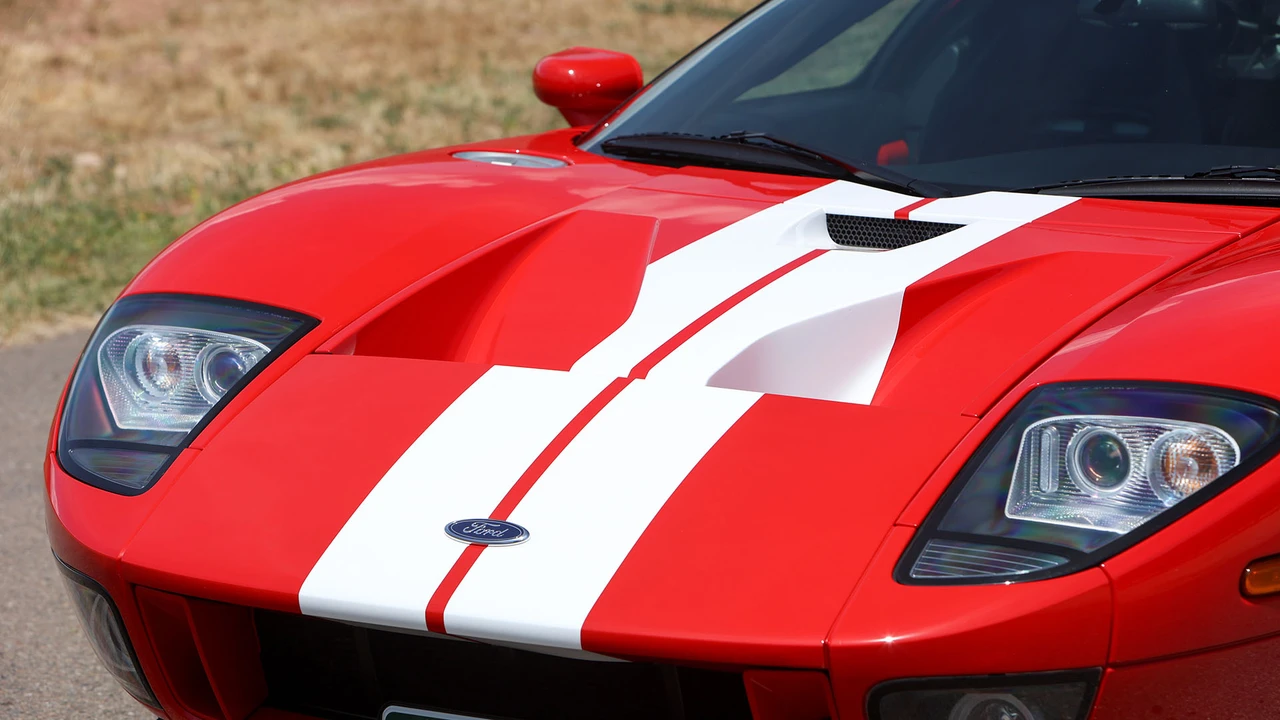 2005 Ford GT 1st Gen - Image 26 of 31