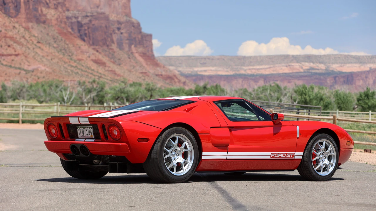 2005 Ford GT 1st Gen - Image 7 of 31