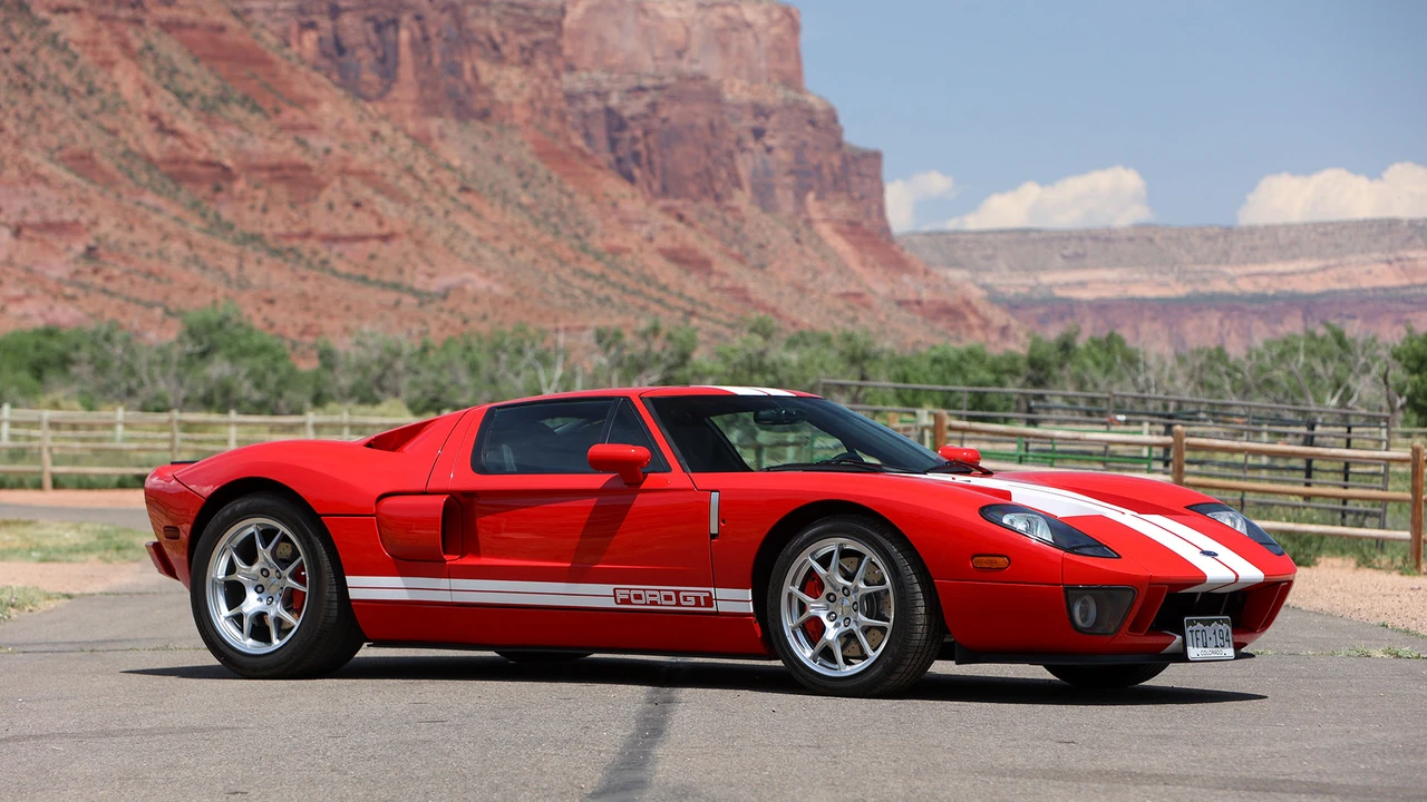 2005 Ford GT 1st Gen - Image 10 of 31