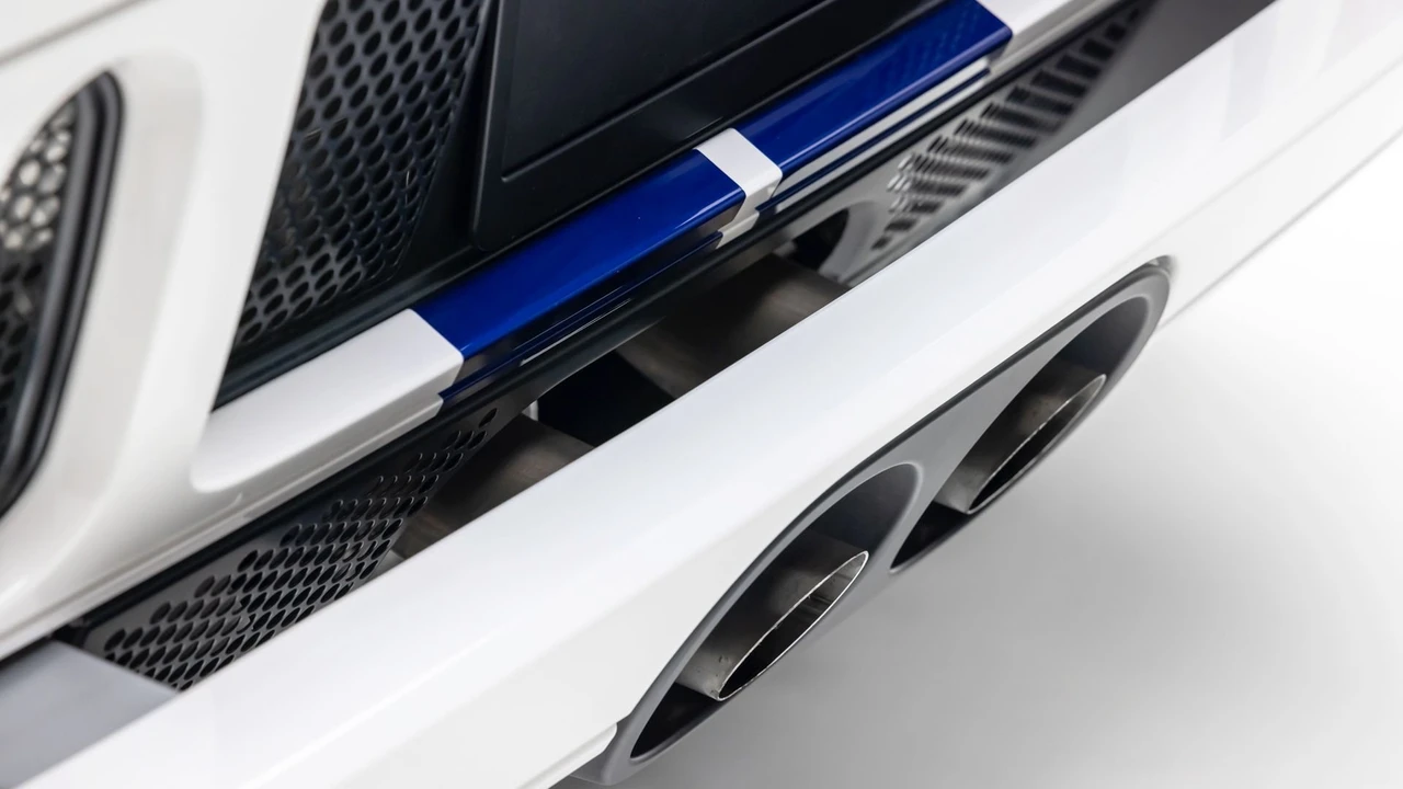 2005 Ford GT 1st Gen - Image 31 of 31