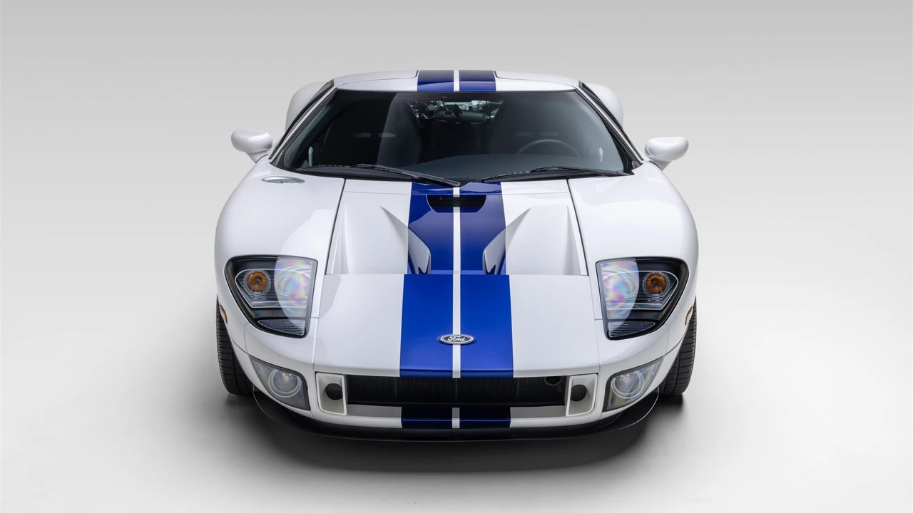 2005 Ford GT 1st Gen - Image 12 of 31