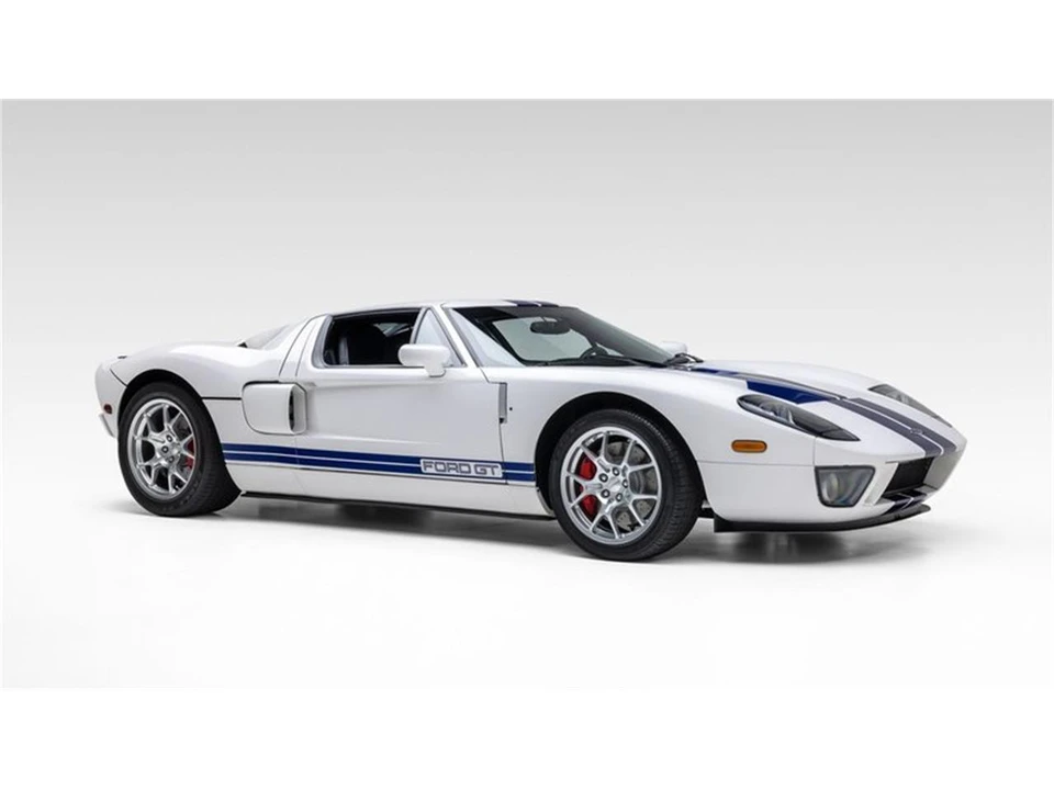 2005 Ford GT 1st Gen - Image 21 of 31
