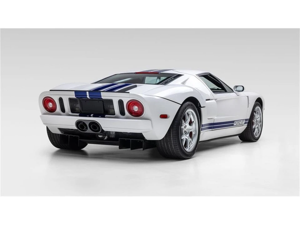 2005 Ford GT 1st Gen - Image 18 of 31