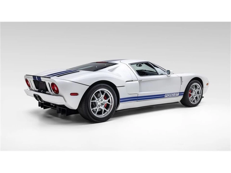 2005 Ford GT 1st Gen - Image 19 of 31