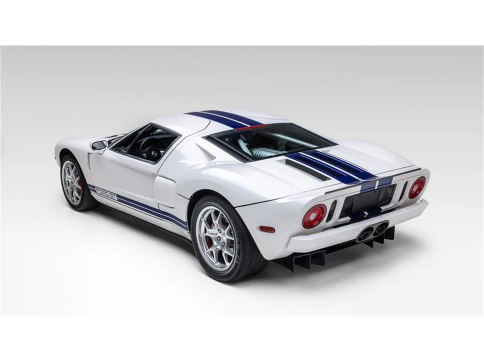2005 Ford GT 1st Gen - Image 15 of 31