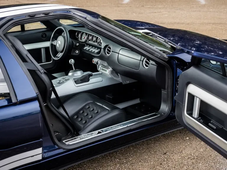2005 Ford GT 1st Gen - Image 13 of 31