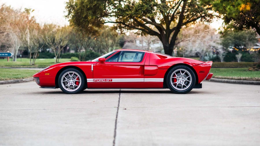2005 Ford GT 1st Gen - Image 2 of 12