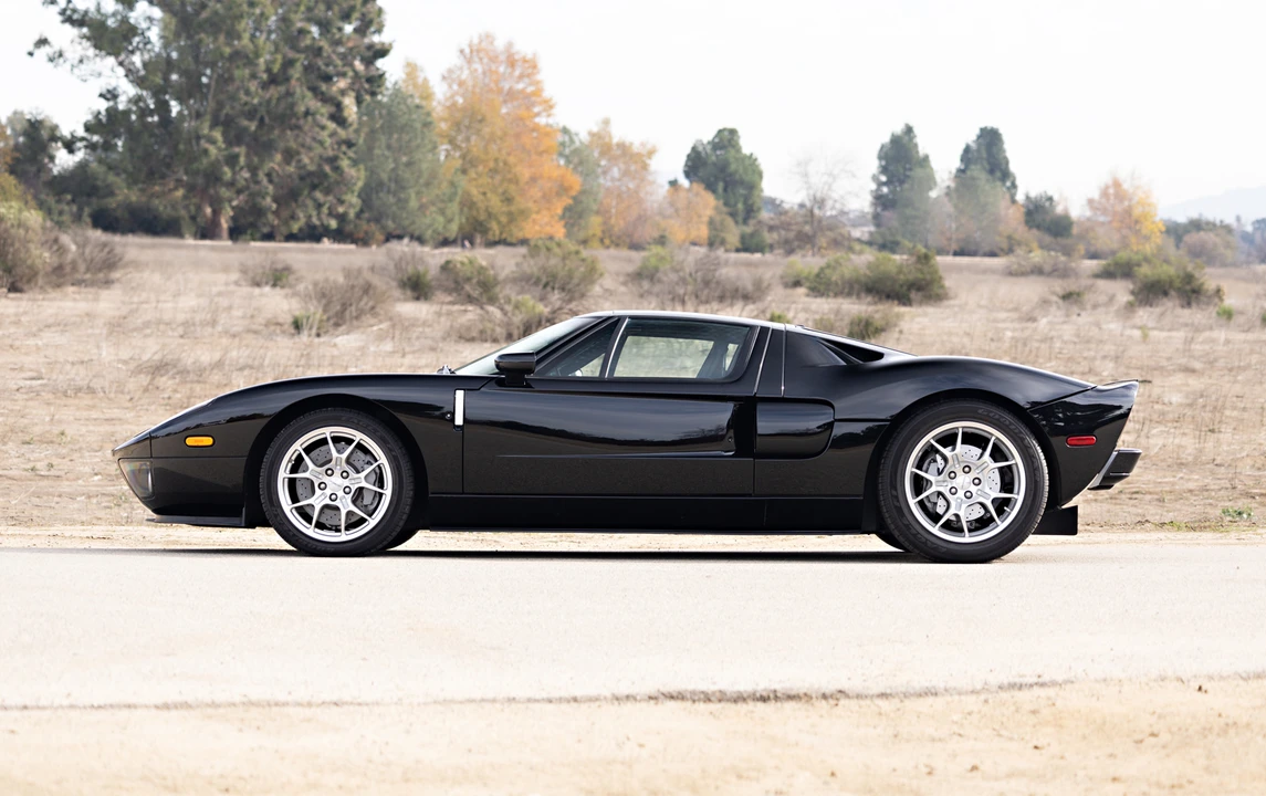 2005 Ford GT 1st Gen - Image 2 of 31