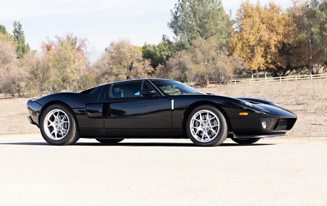 2005 Ford GT 1st Gen - Image 8 of 31