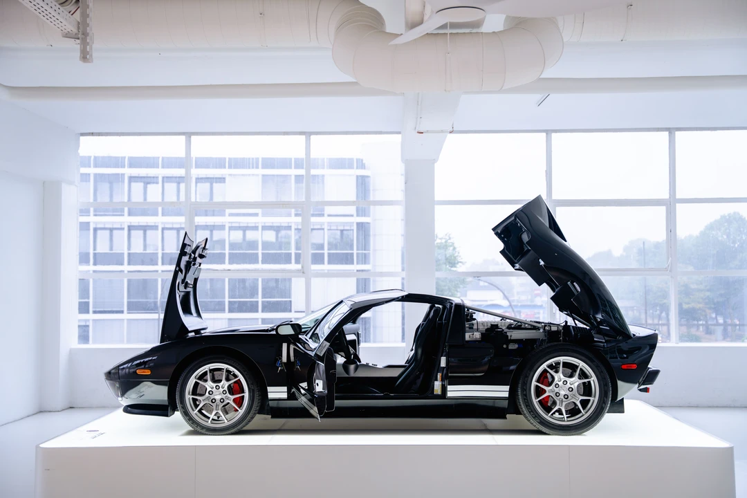 2005 Ford GT 1st Gen - Image 10 of 31