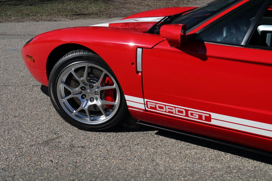 2005 Ford GT 1st Gen - Image 27 of 31