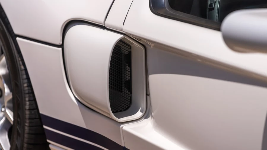 2005 Ford GT 1st Gen - Image 11 of 31
