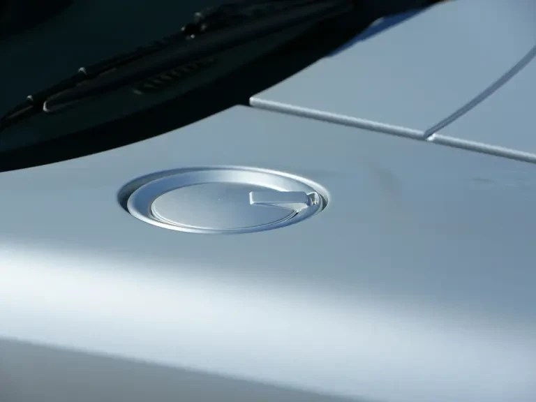 2005 Ford GT 1st Gen - Image 26 of 31