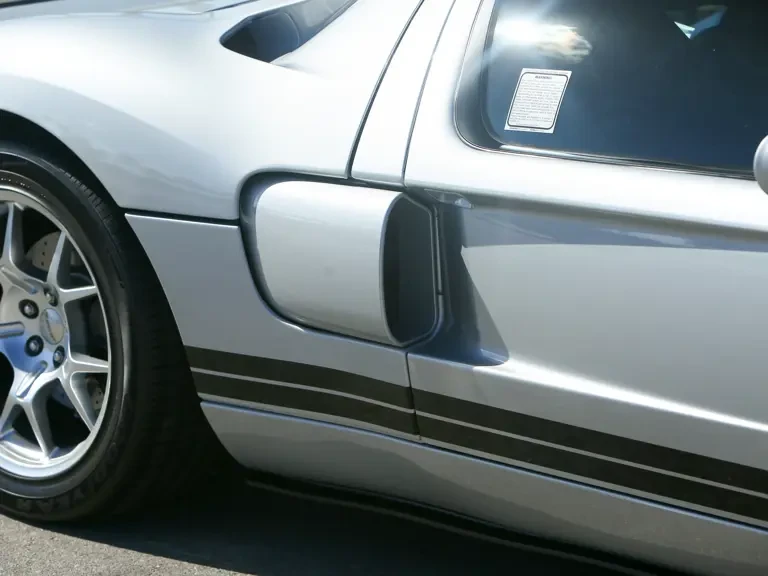 2005 Ford GT 1st Gen - Image 25 of 31