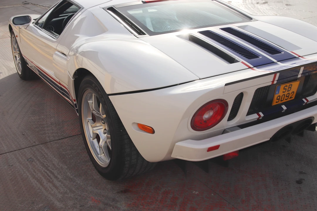 2005 Ford GT 1st Gen - Image 16 of 27