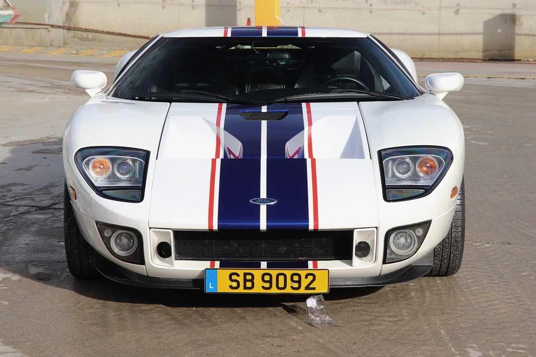 2005 Ford GT 1st Gen - Image 3 of 27