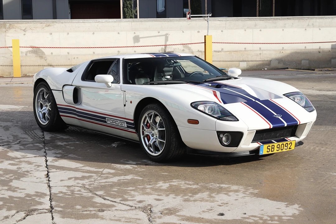 2005 Ford GT 1st Gen - Image 4 of 27