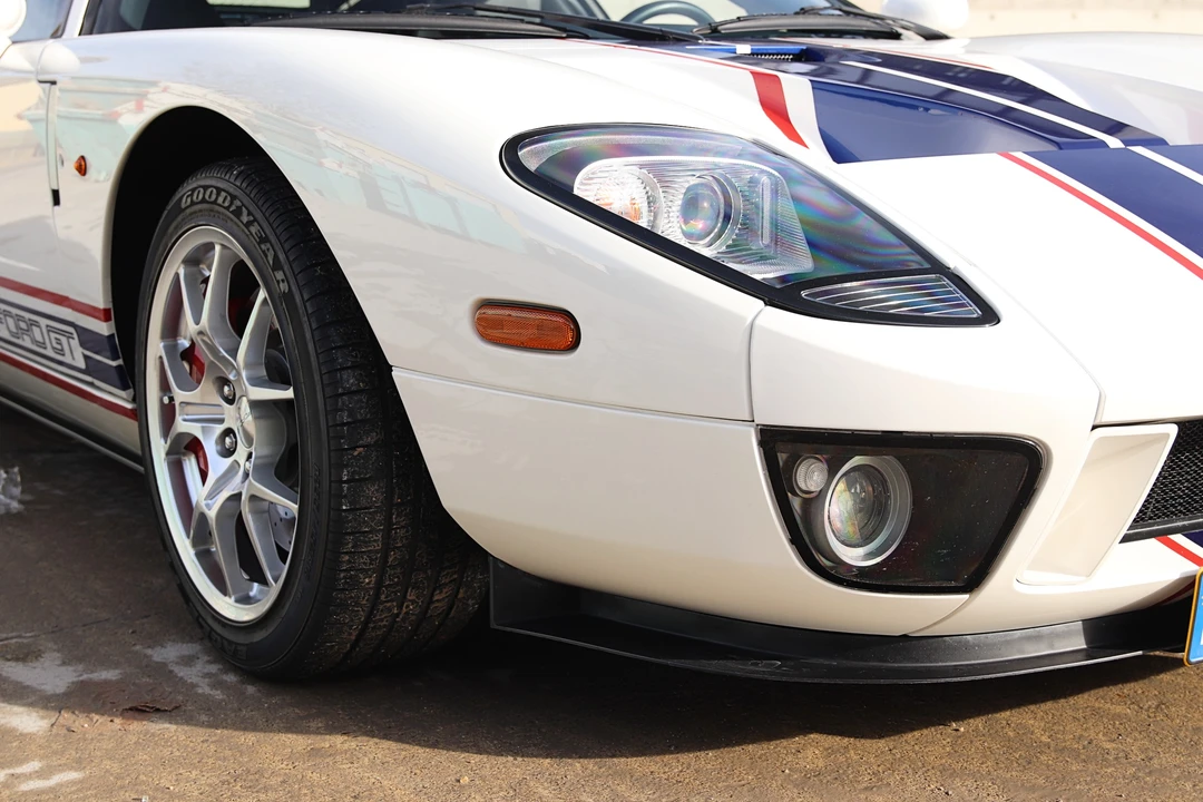 2005 Ford GT 1st Gen - Image 11 of 27