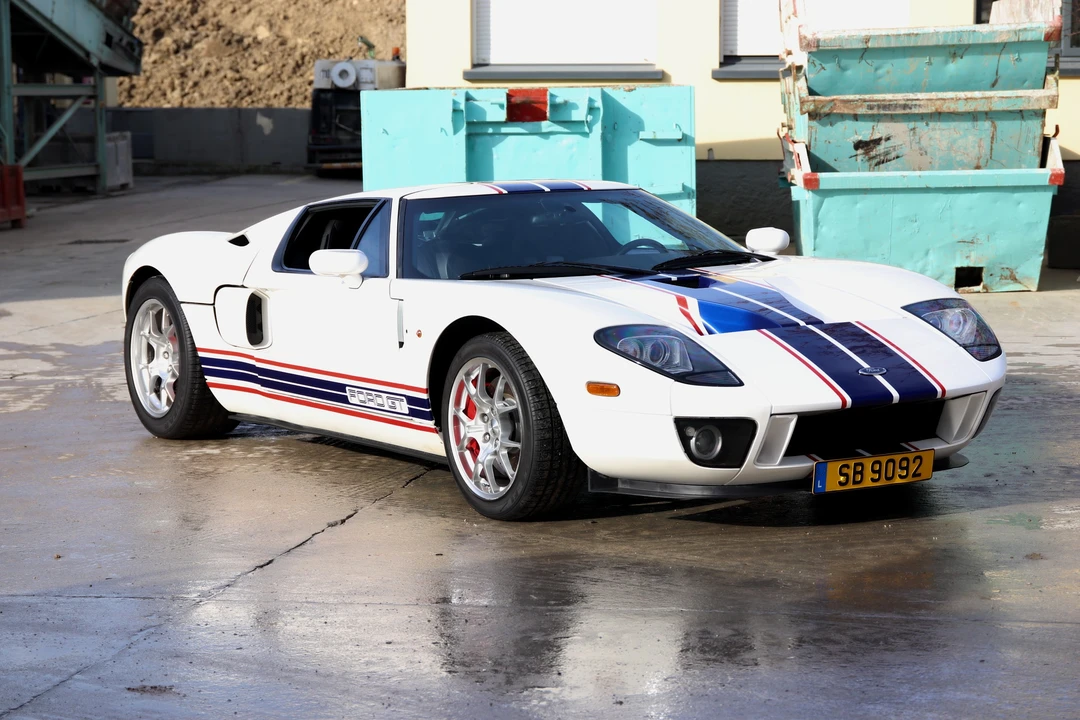 2005 Ford GT 1st Gen - Image 10 of 27