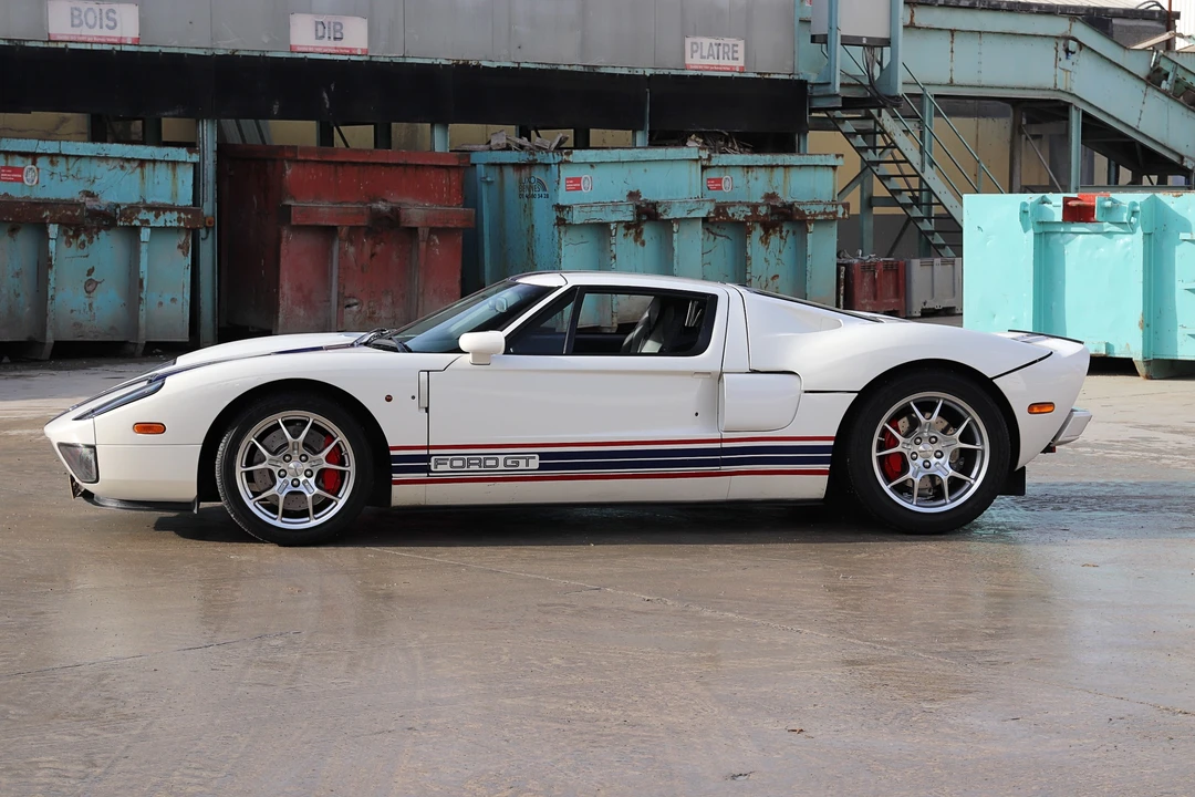 2005 Ford GT 1st Gen - Image 8 of 27