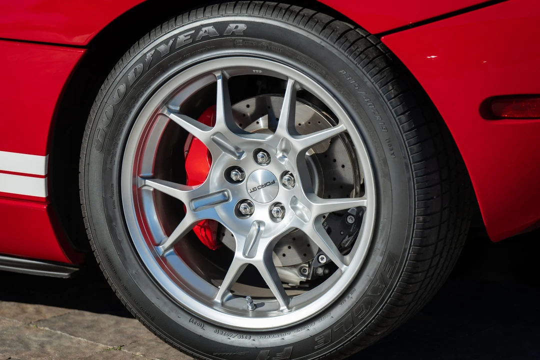 2005 Ford GT 1st Gen - Image 22 of 31