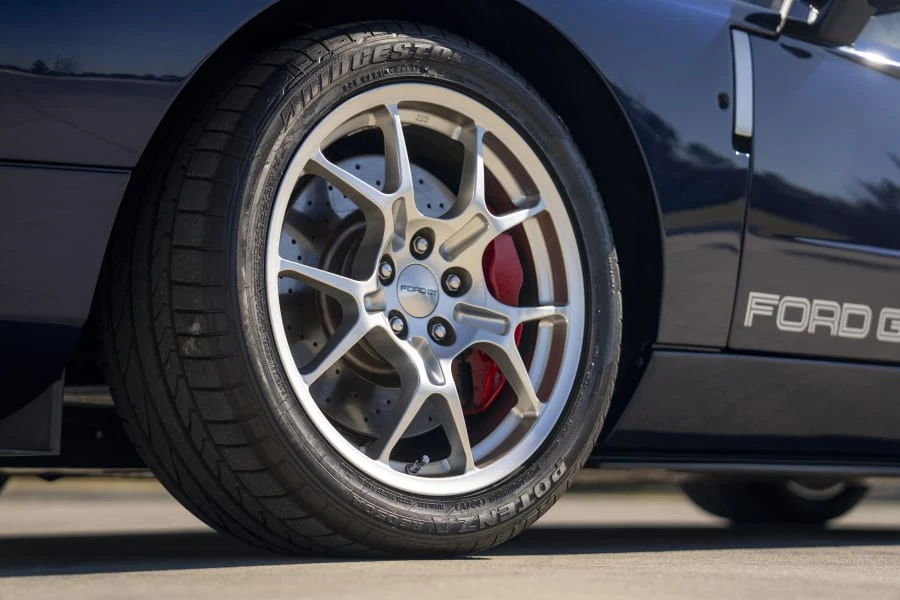 2005 Ford GT 1st Gen - Image 14 of 31