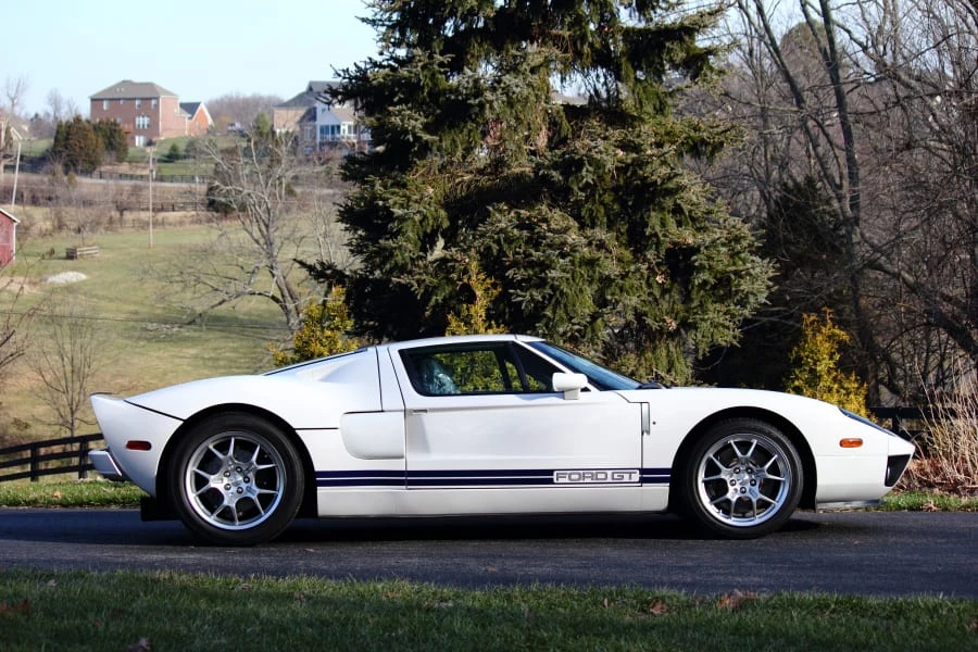 2005 Ford GT 1st Gen - Image 2 of 10
