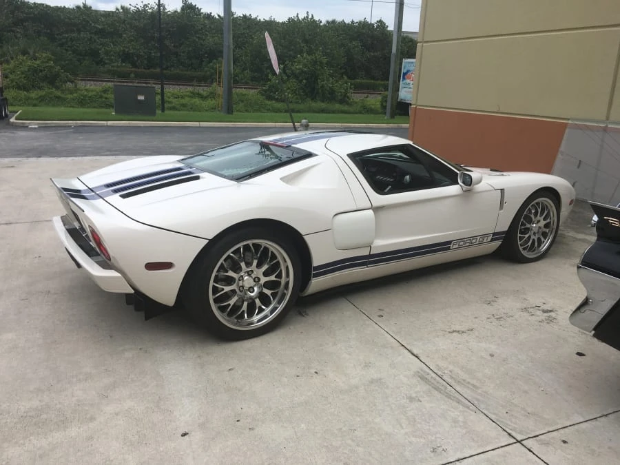 2005 Ford GT 1st Gen - Image 9 of 11