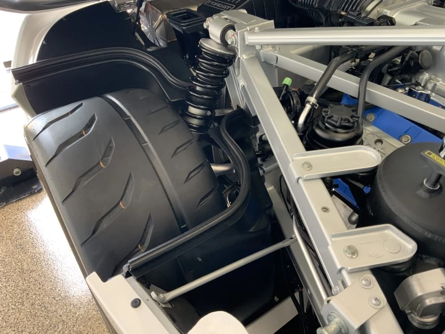 2005 Ford GT 1st Gen - Image 27 of 31