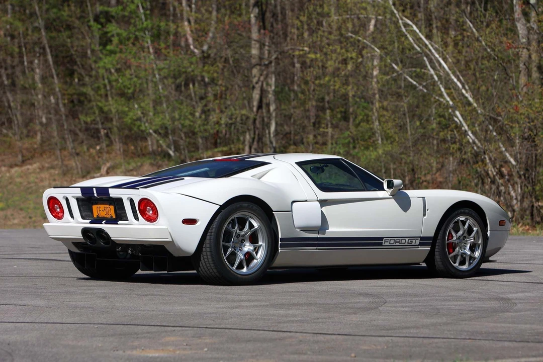 2005 Ford GT 1st Gen - Image 16 of 31