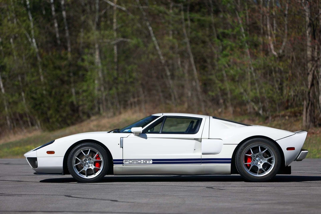 2005 Ford GT 1st Gen - Image 10 of 31