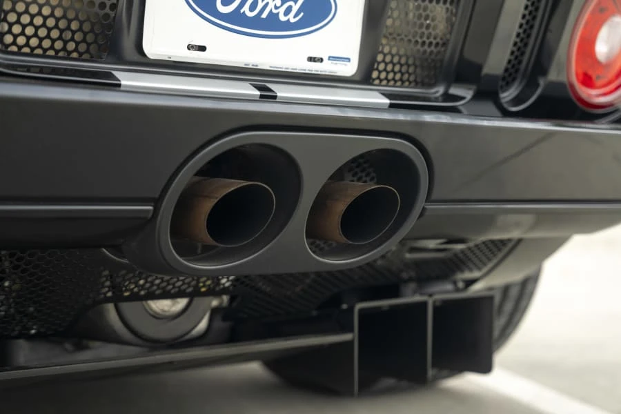 2005 Ford GT 1st Gen - Image 8 of 31