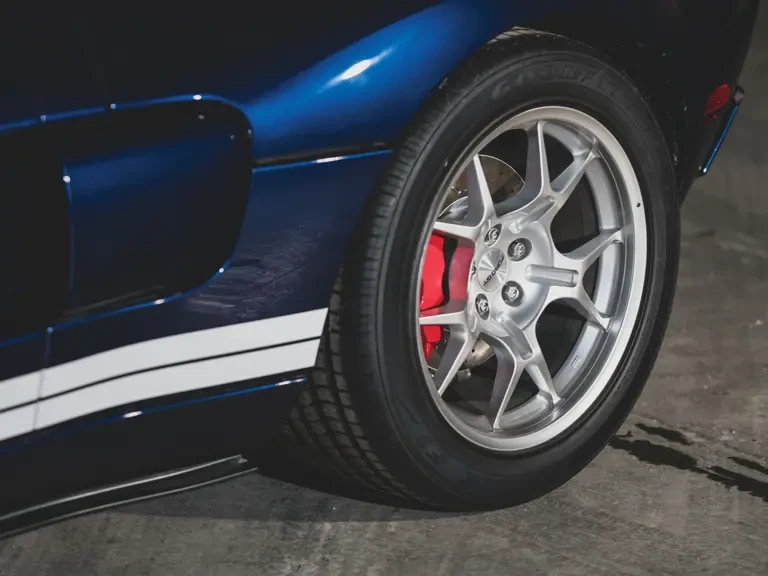 2005 Ford GT 1st Gen - Image 13 of 31
