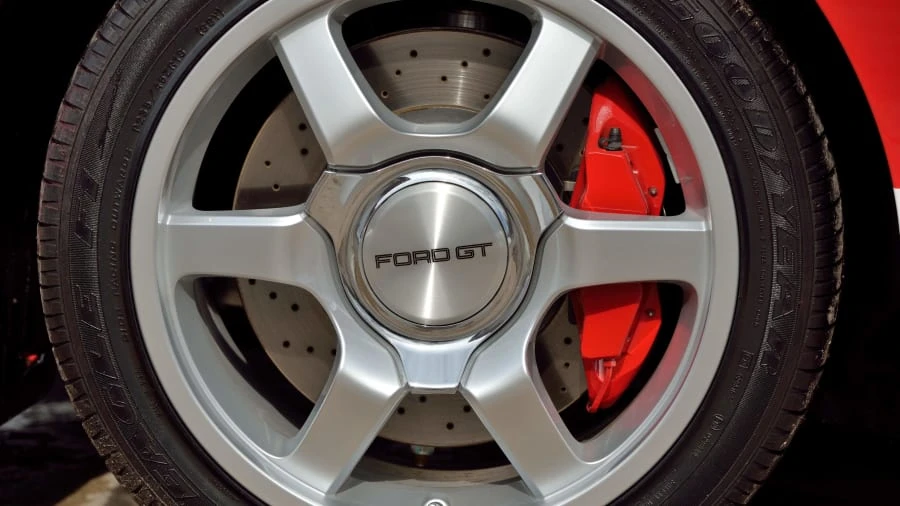 2005 Ford GT 1st Gen - Image 15 of 27