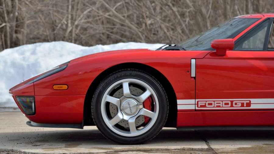 2005 Ford GT 1st Gen - Image 19 of 27