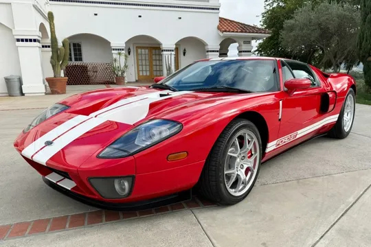 2005 Ford GT