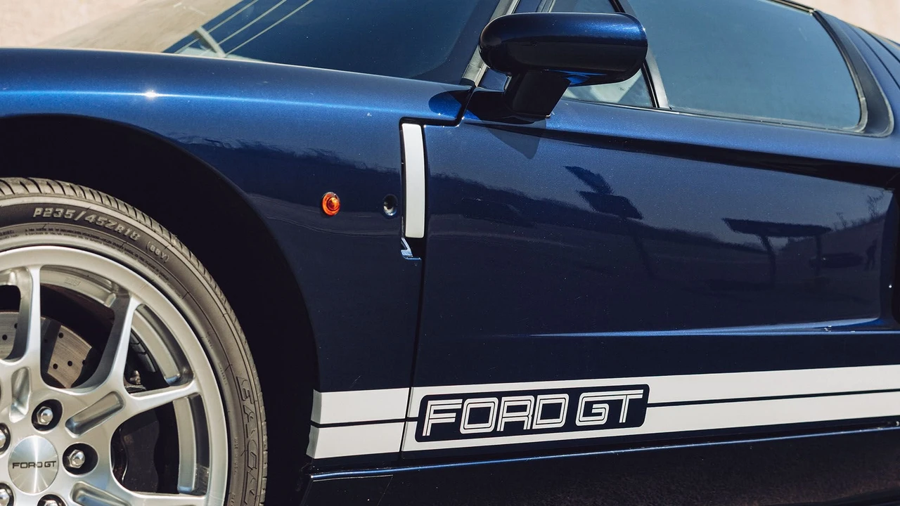2005 Ford GT 1st Gen - Image 31 of 31