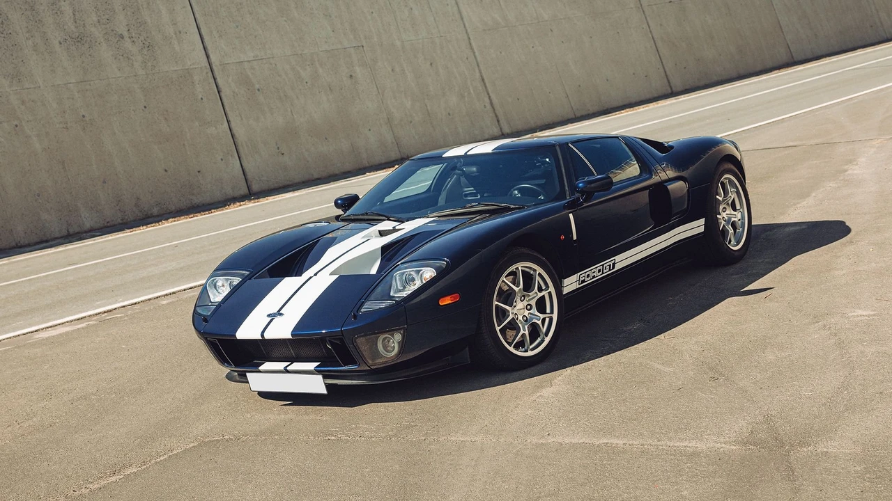2005 Ford GT 1st Gen - Image 10 of 31