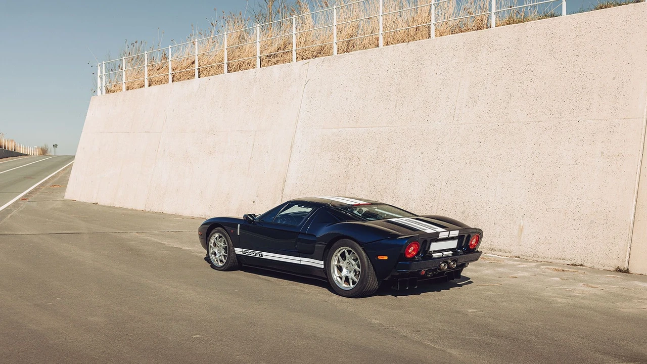 2005 Ford GT 1st Gen - Image 3 of 31