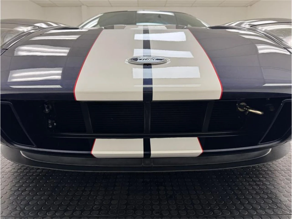 2005 Ford GT 1st Gen - Image 11 of 31