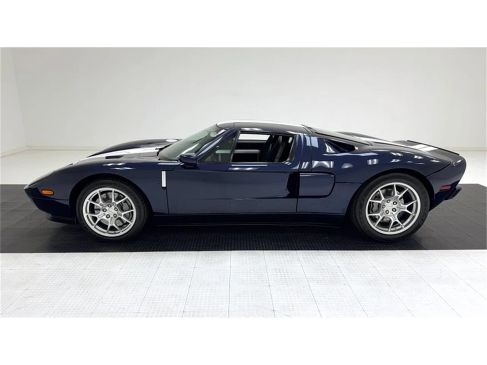 2005 Ford GT 1st Gen - Image 3 of 31