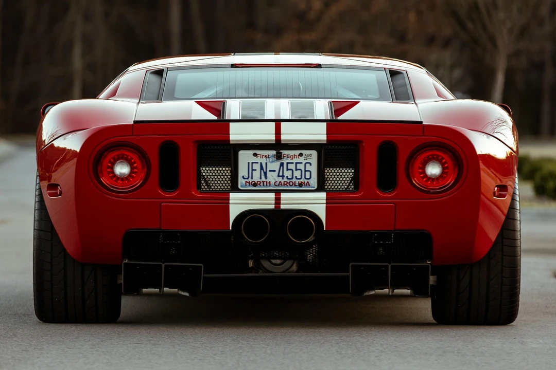 2005 Ford GT 1st Gen - Image 21 of 31