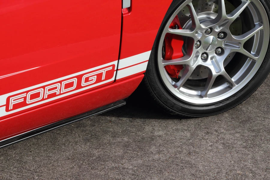2005 Ford GT 1st Gen - Image 9 of 11