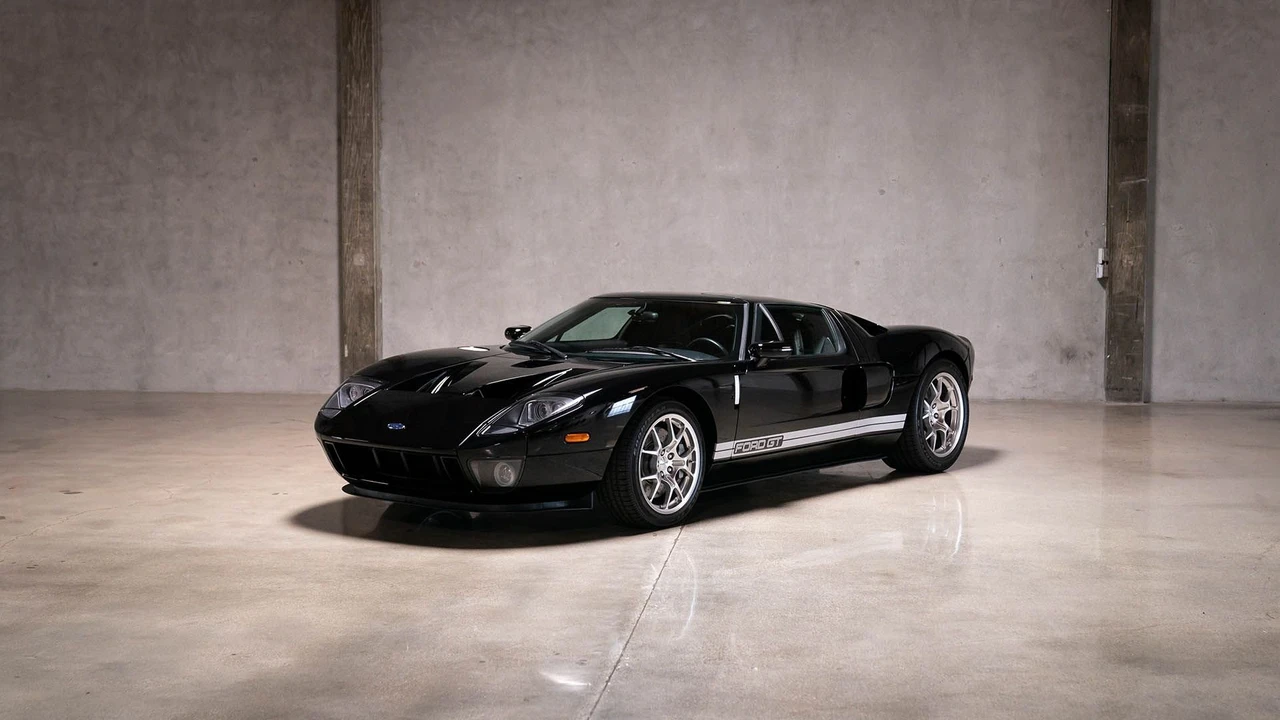 2005 Ford GT 1st Gen - Image 11 of 31