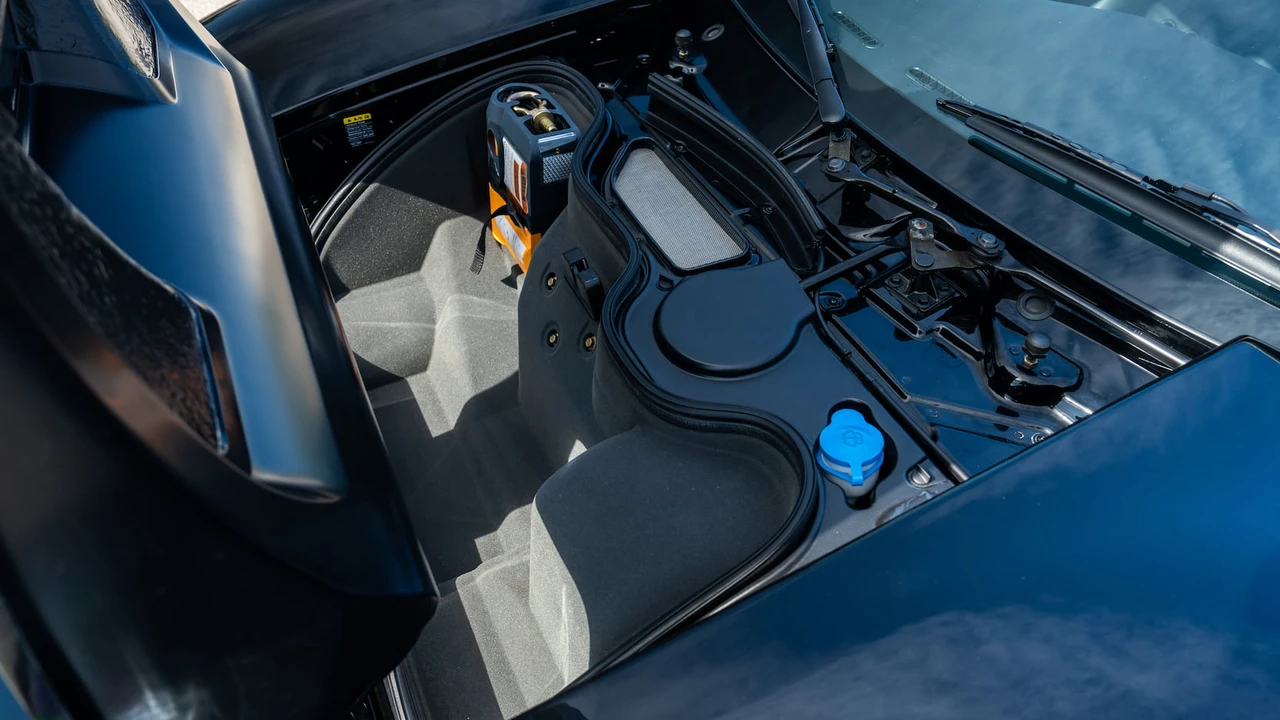 2005 Ford GT 1st Gen - Image 29 of 31