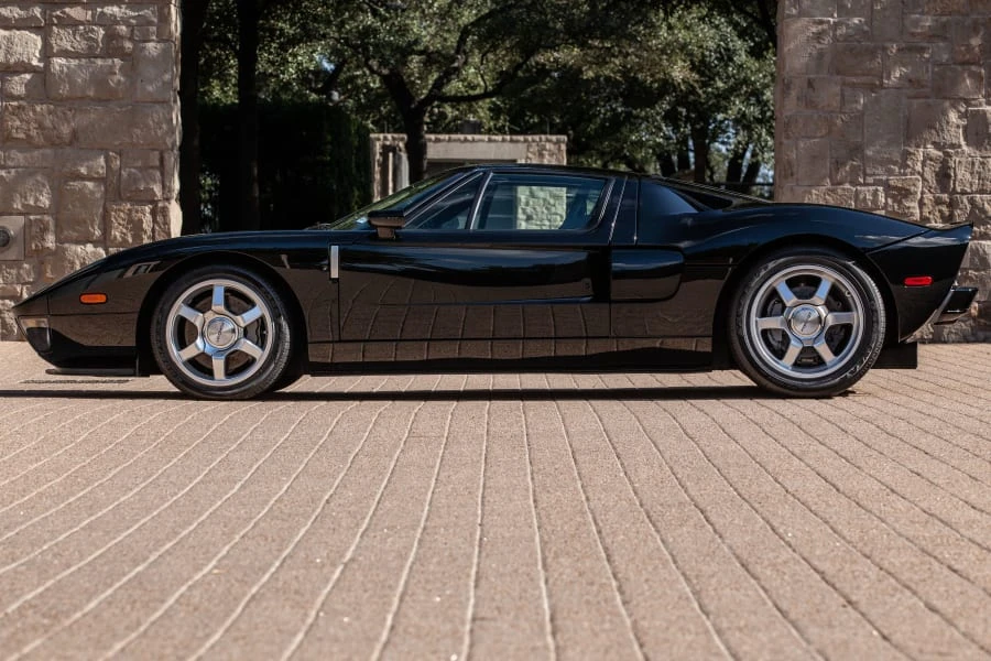 2005 Ford GT 1st Gen - Image 2 of 20