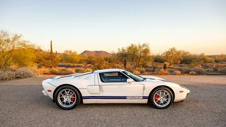 2005 Ford GT 1st Gen - Image 28 of 31