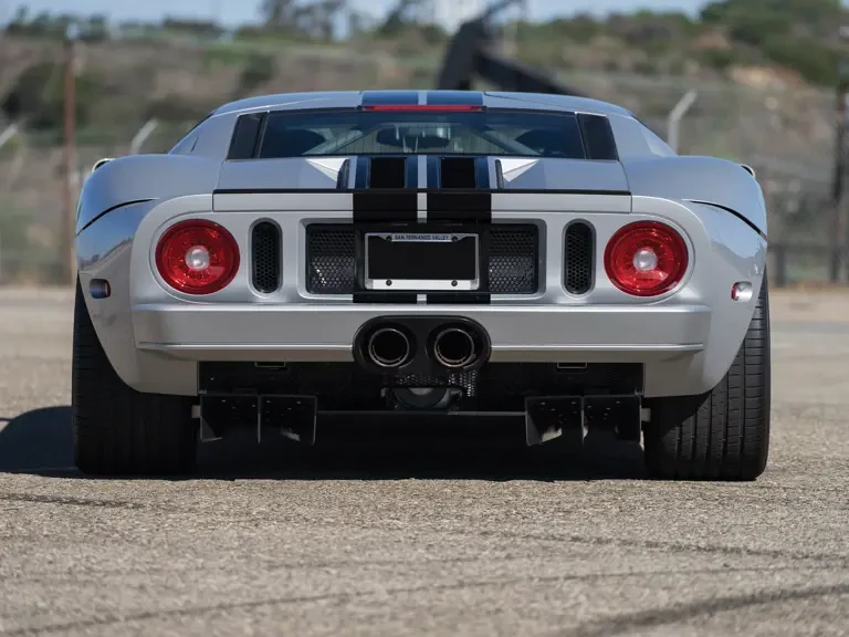 2005 Ford GT 1st Gen - Image 14 of 28