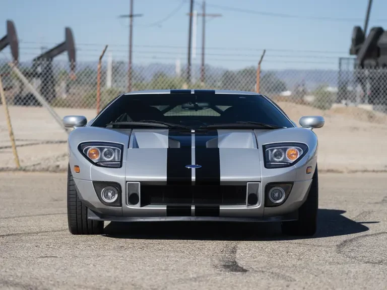 2005 Ford GT 1st Gen - Image 13 of 28